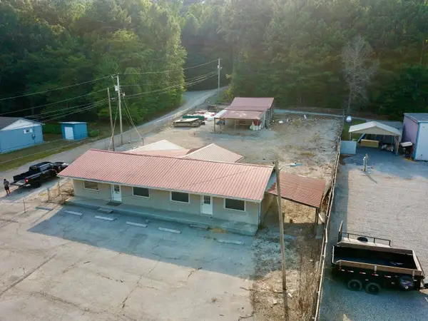 5674 S Lee Highway, McDonald, TN 37353