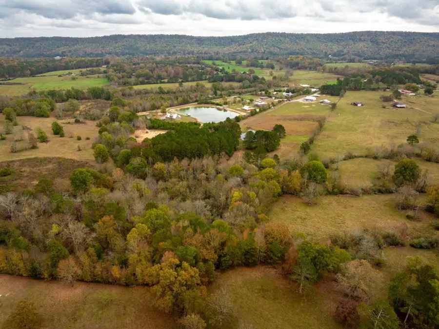 1052 Huffman Rd, La Fayette, GA 30728 - Image #3