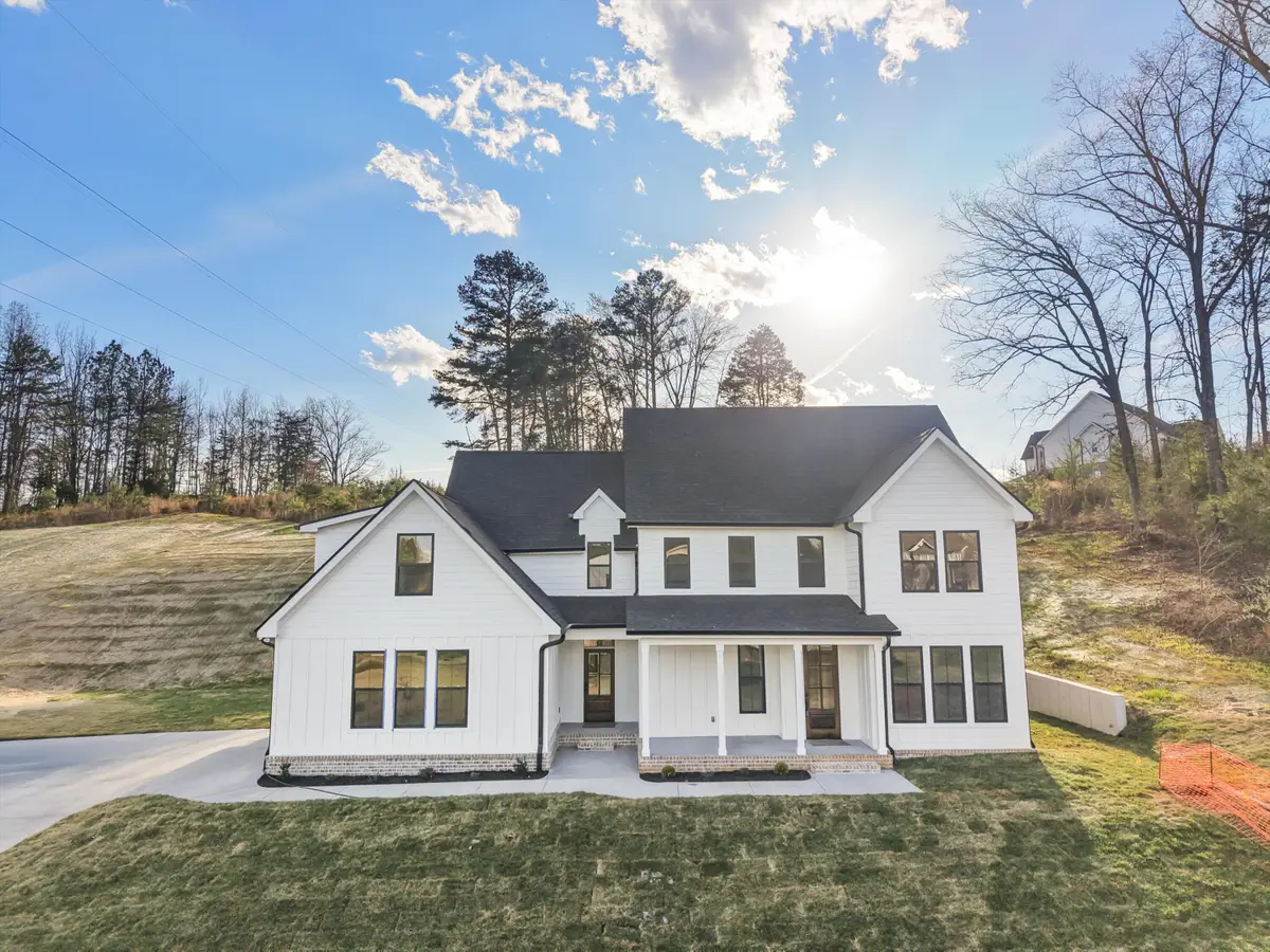 3511 Hawks Creek Drive, Apison, TN 37302 - Image #1