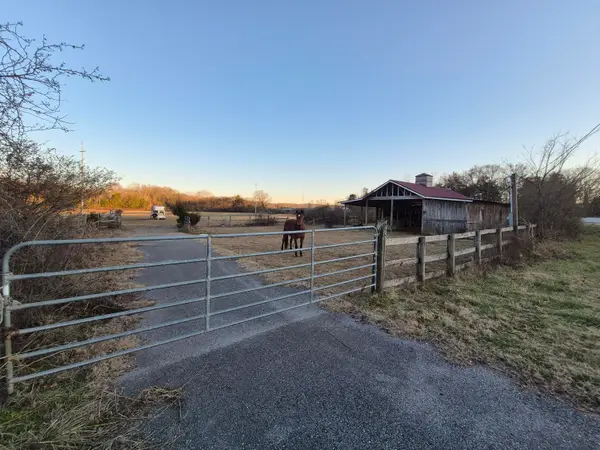1244 Valley View Highway, Jasper, TN 37347