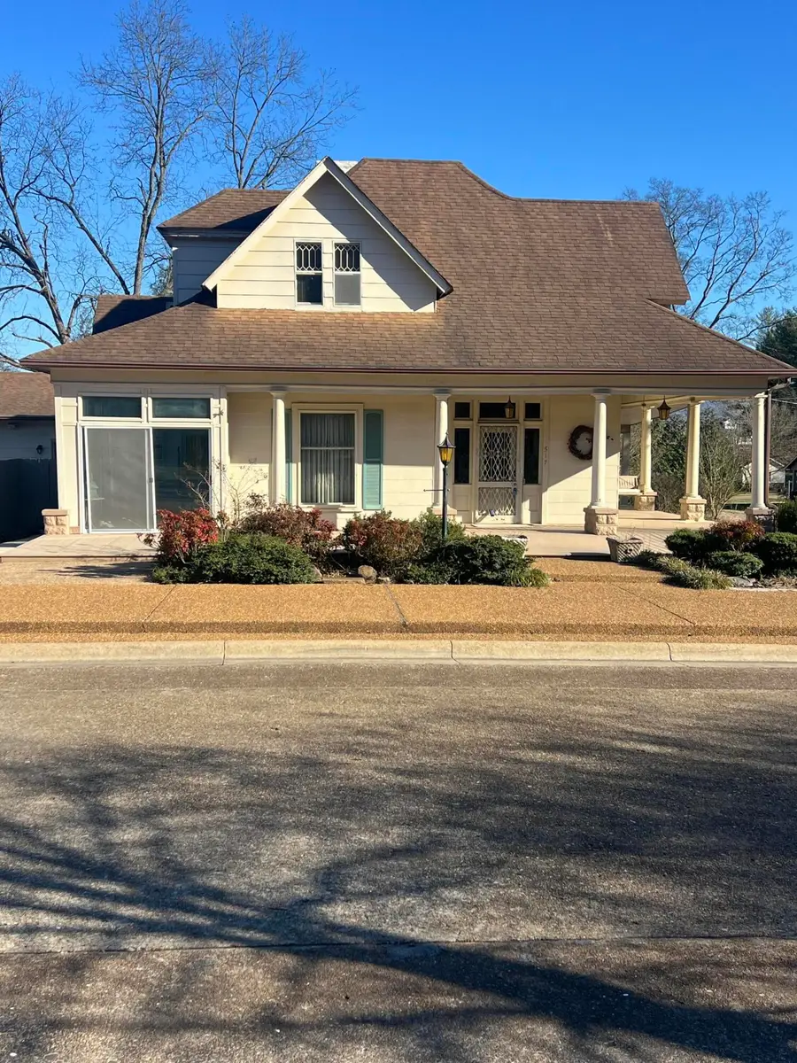 517 Laurel Avenue, South Pittsburg, TN 37380 - Image #3