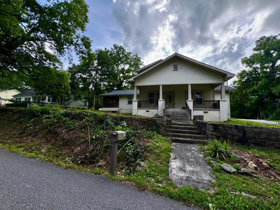 205 Wheeler Avenue, Chickamauga, GA 30707 - Image #3