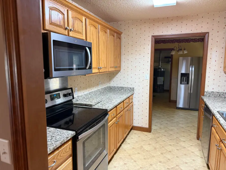 1009 Montrosa Avenue, Jasper, TN 37347 - Image #3