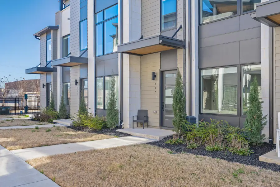 737 Burnside Place, Chattanooga, TN 37408 - #3