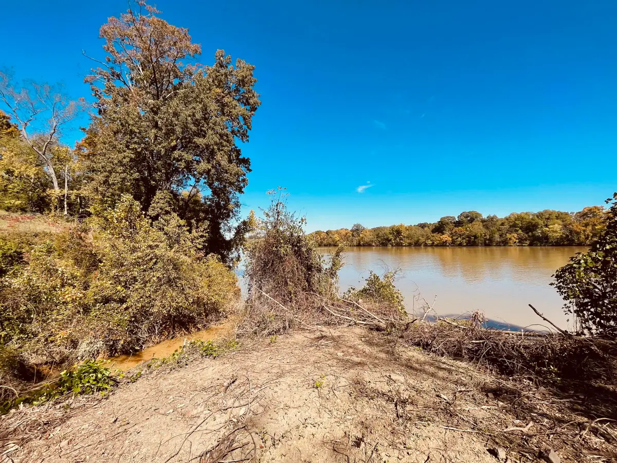 100 Riverview Drive, Loudon, TN 37774 - Image #1