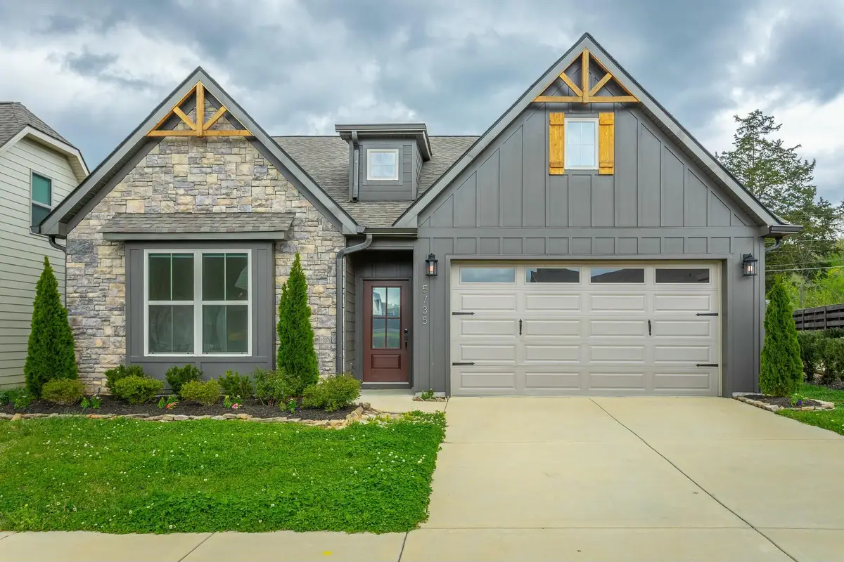 5735 Acadia Drive, Chattanooga, TN 37415 - Image #1