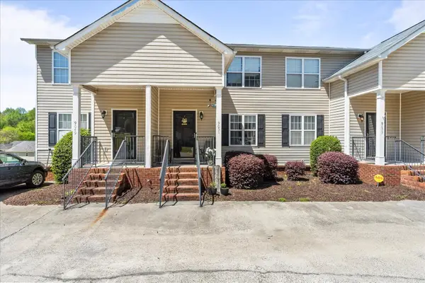 9051 Haileys Pond Drive, Ooltewah, TN 37363