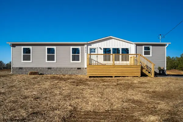 2700 Snyder Loop, Graysville, TN 37338