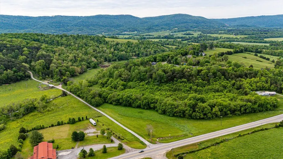 34 Mule Lane, Pikeville, TN 37367 - #2