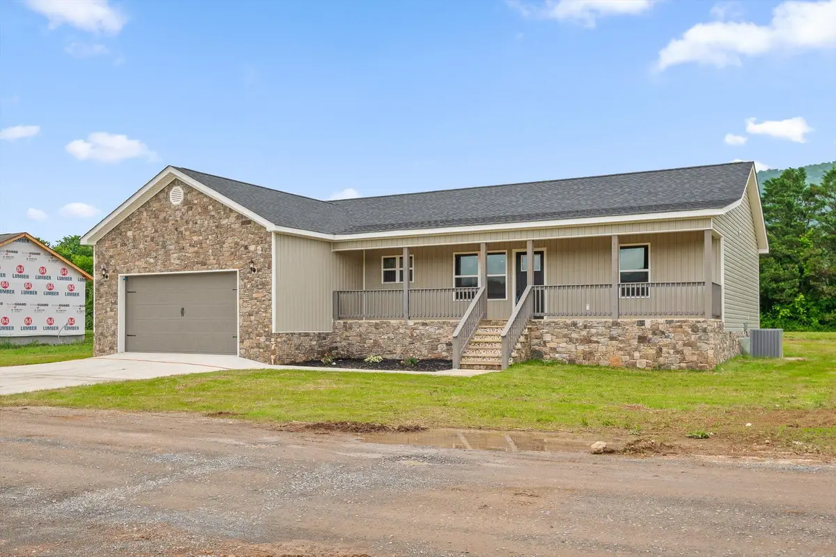 94 Galloway Airport Road, Dunlap, TN 37327 - Image #1