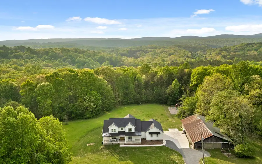 6949 Sawyer Road, Signal Mountain, TN 37377 - Image #2