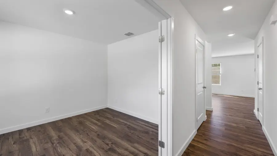 420 Wallace Drive, Niota, TN 37826 - Image #3