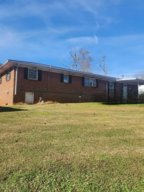 212 S Oak Street, Whitwell, TN 37397