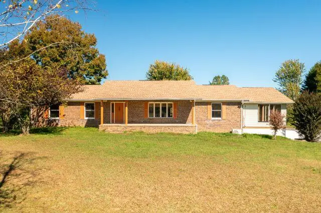 271 Anderson Road, Palmer, TN 37365 - Image #2