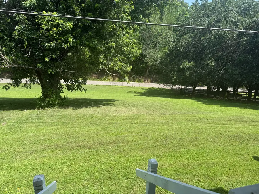 1661 W Francis Spring Road, Whitwell, TN 37397 - Image #3