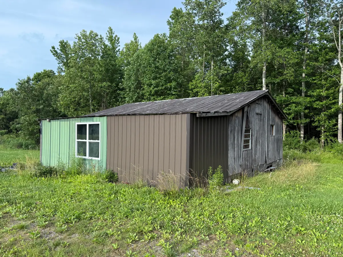 87 Taylor Road, Pikeville, TN 37367 - Image #1