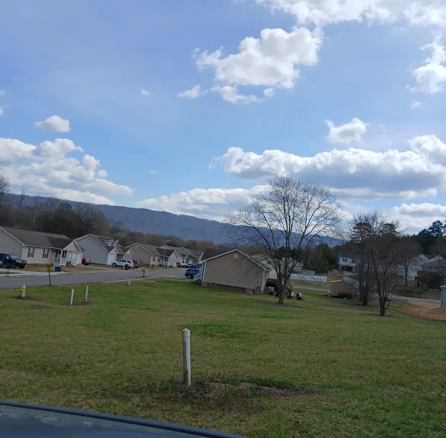 173 Claire Street, Benton, TN 37307 - Image #3