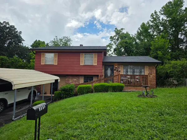 3021 Towerway Drive, Chattanooga, TN 37406