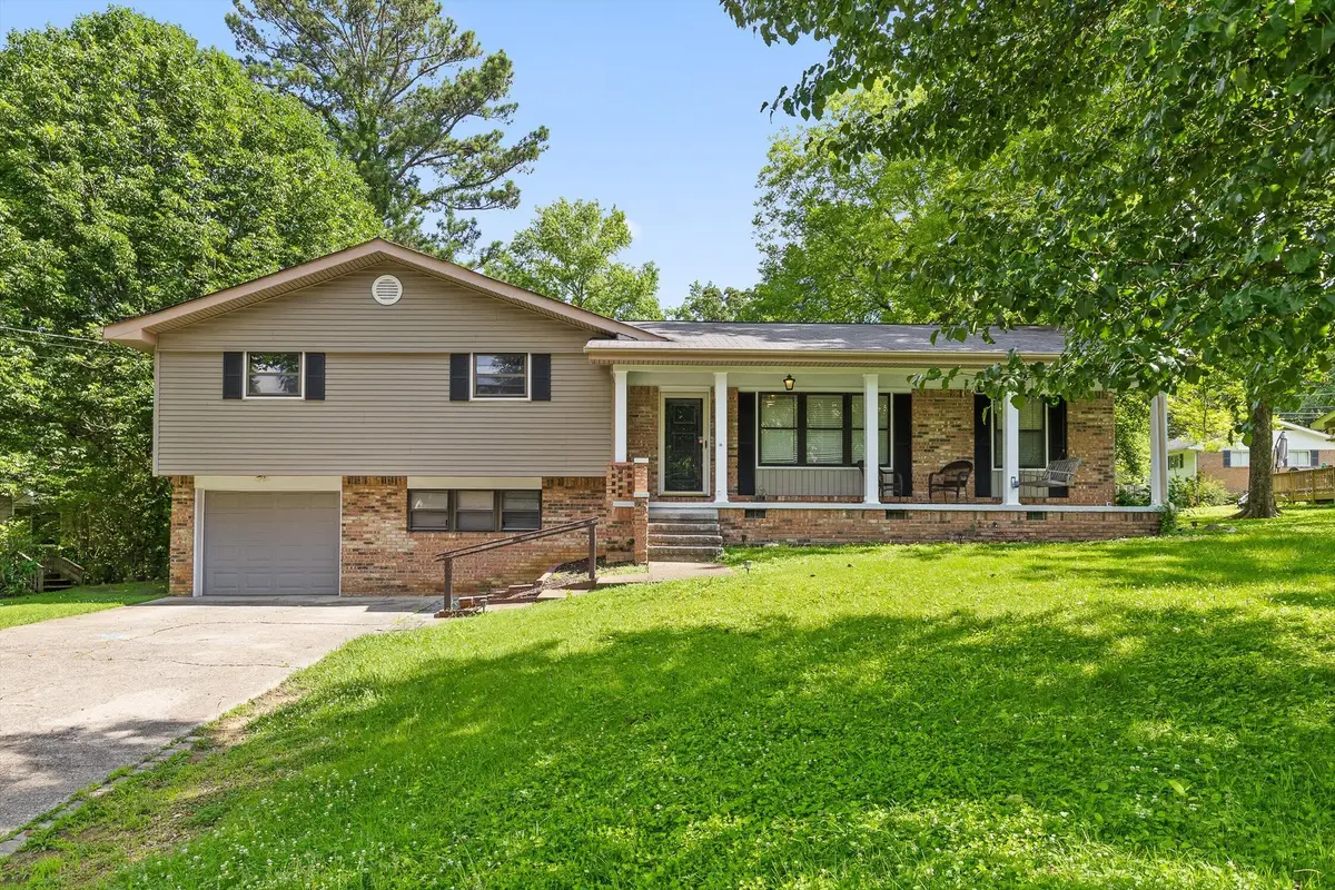 8619 Igou Gap Road, Chattanooga, TN 37421 - Image #1