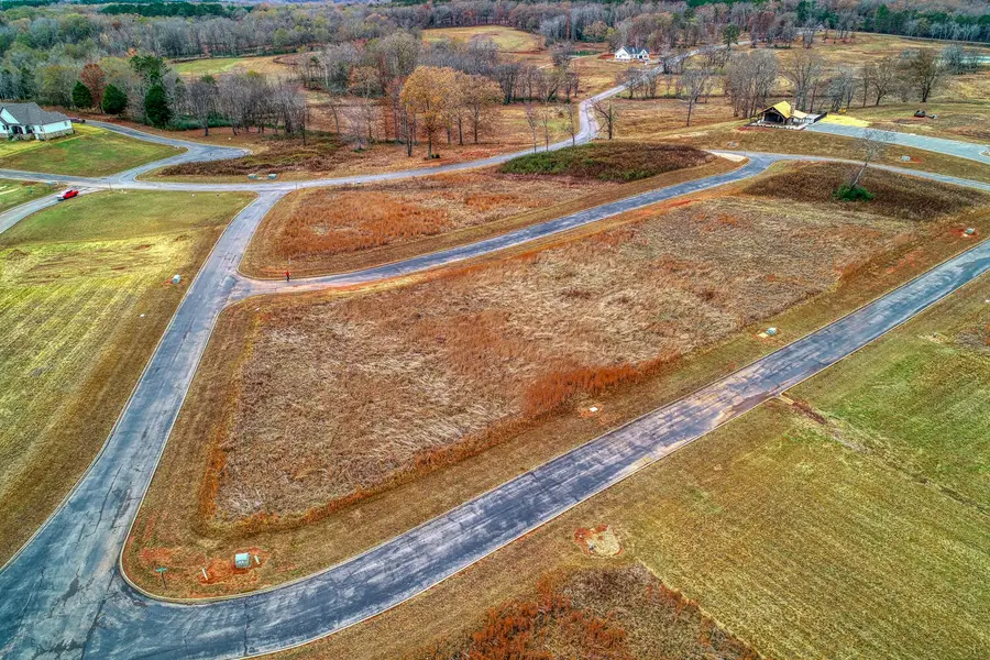 33 Leeward Drive, Jasper, TN 37347 - Image #2