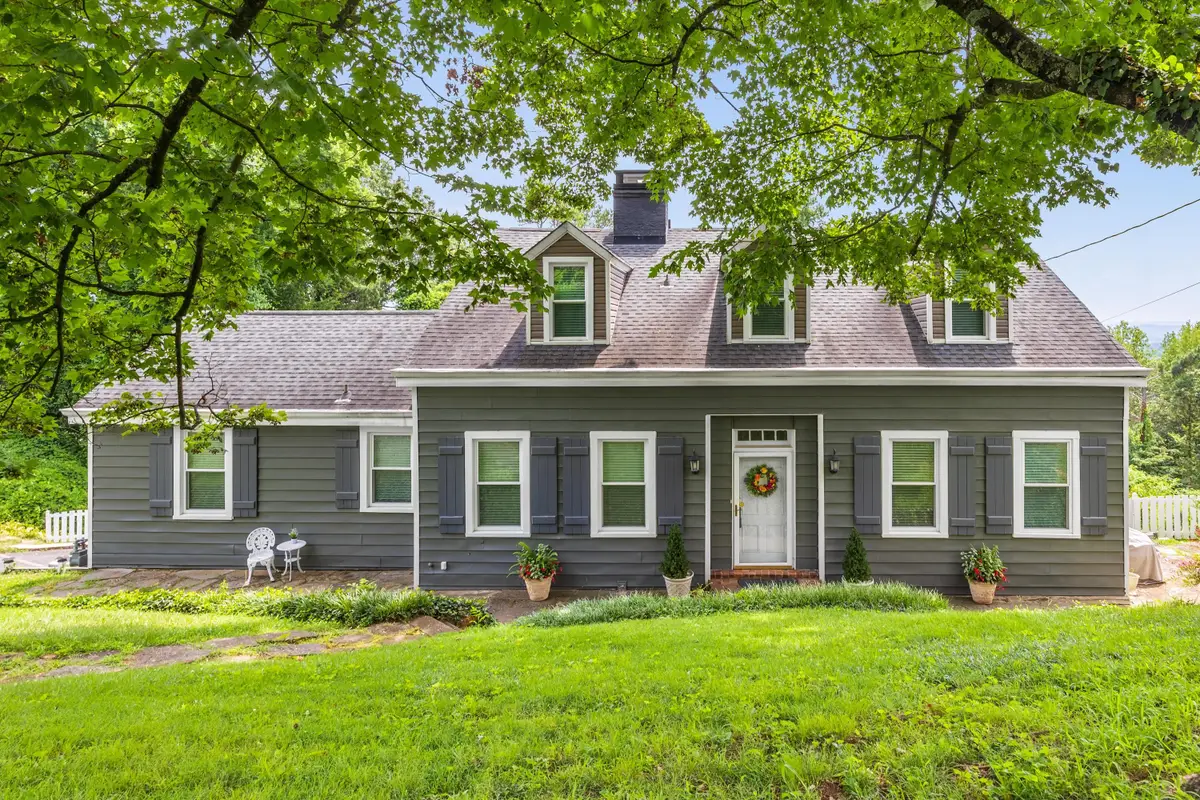 484 E View Drive, Chattanooga, TN 37404 - #1