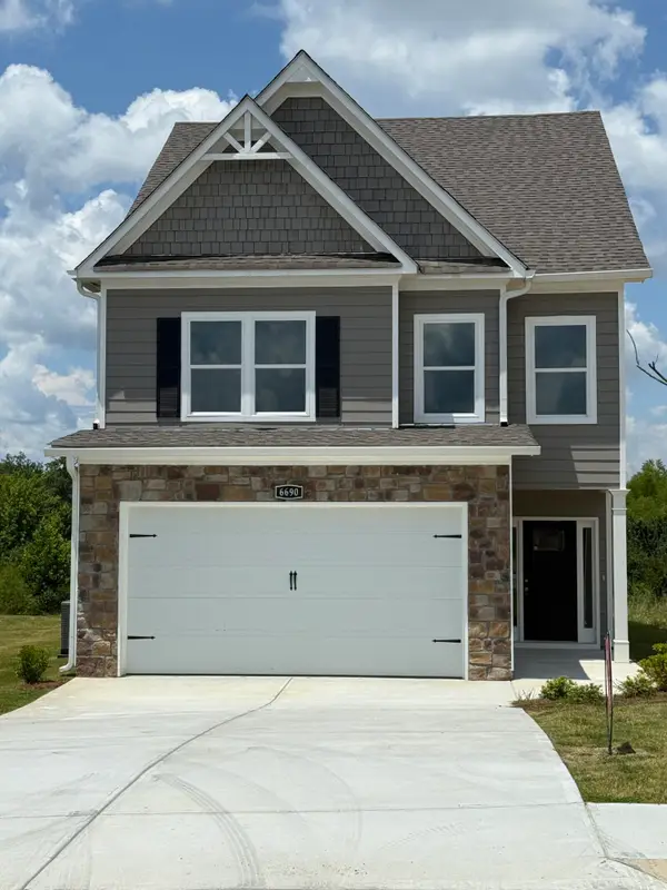 6690 Dharma Loop #68, Chattanooga, TN 37412