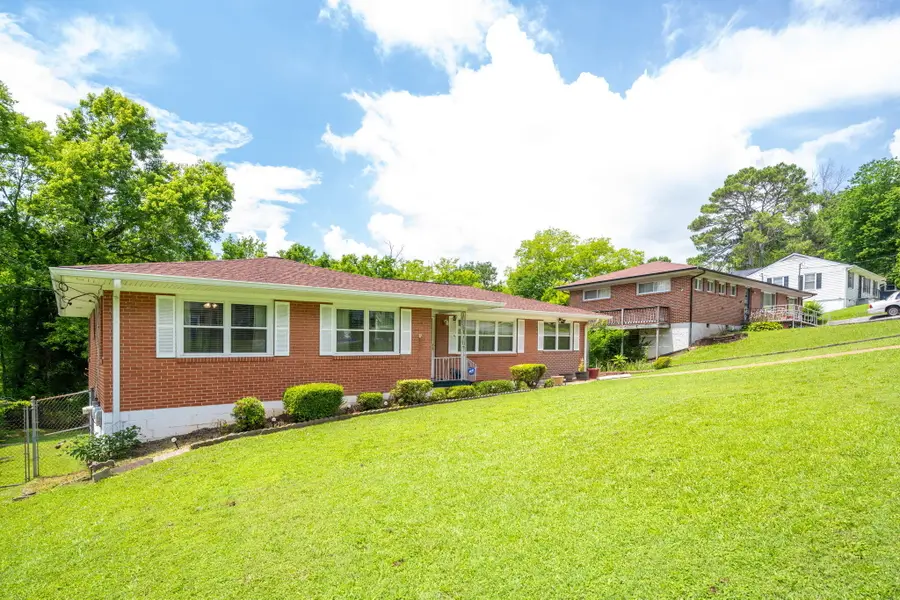 4312 Kemp Drive, Chattanooga, TN 37411 - Image #2