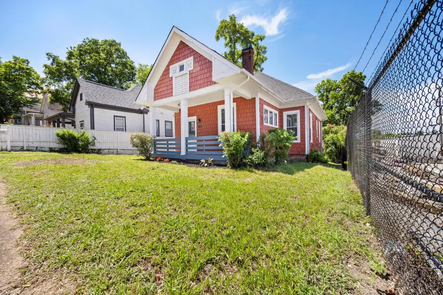 1306 Bailey Avenue, Chattanooga, TN 37404 - Image #2