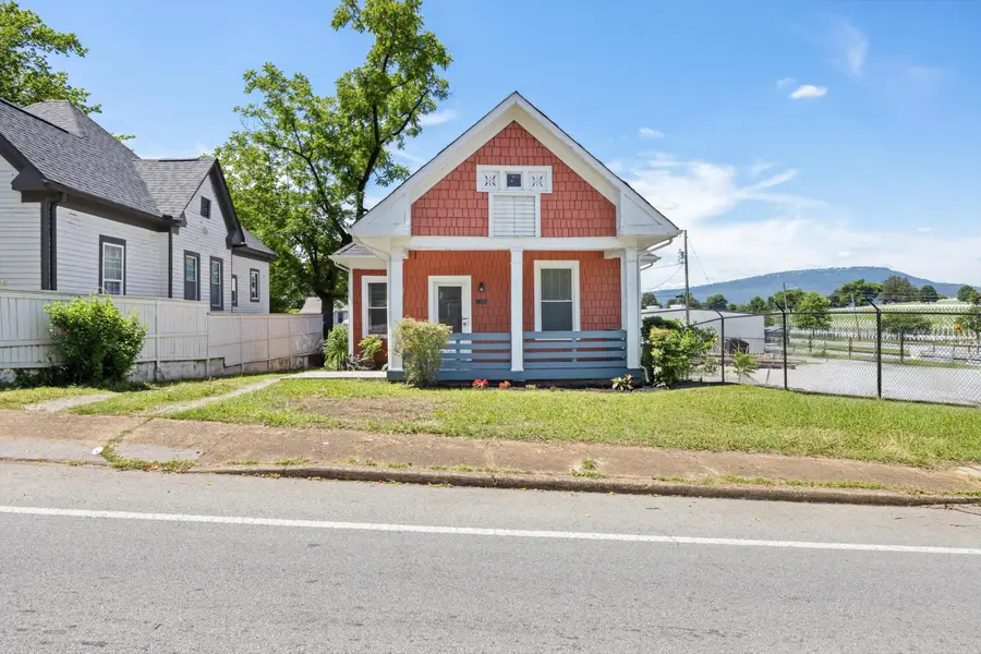1306 Bailey Avenue, Chattanooga, TN 37404 - Image #3