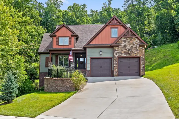 9795 Trestle Circle, Ooltewah, TN 37363