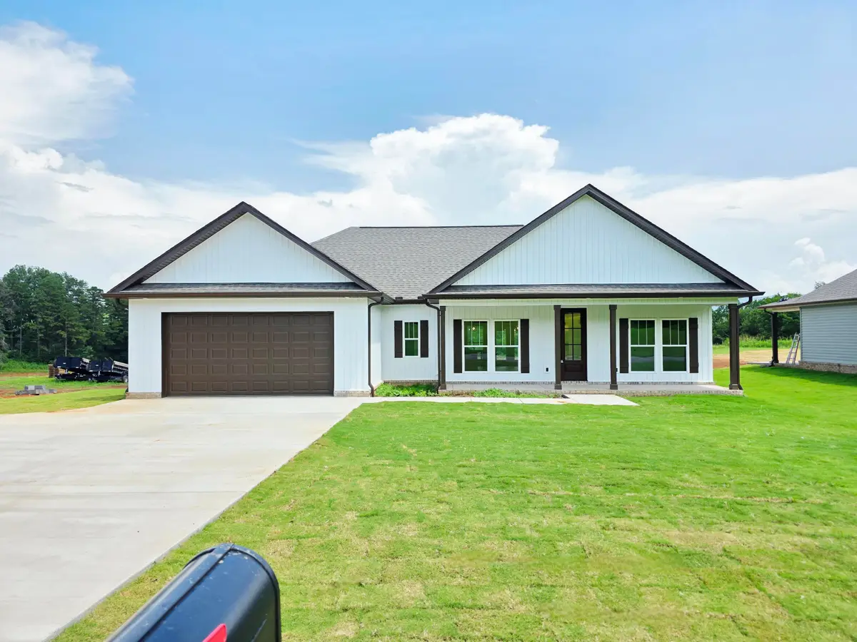 696 Elm Street, Dunlap, TN 37327 - Image #1