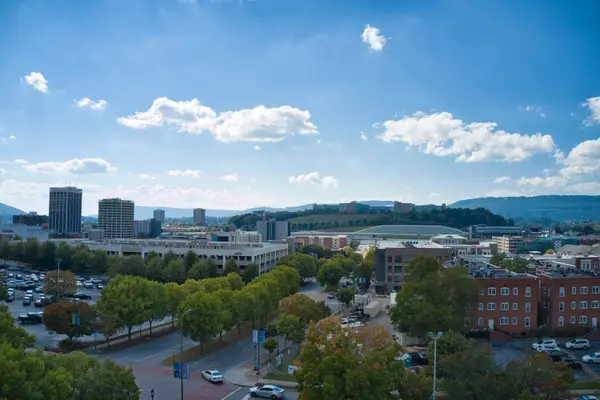 357 E 4th Street, Chattanooga, TN 37403