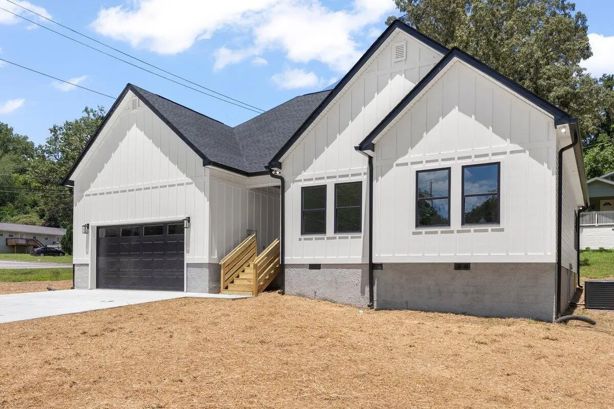 3205 Gleason Drive, Chattanooga, TN 37412 - Image #1