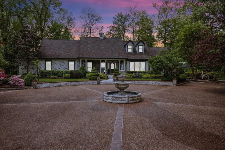 2211 Woodcreek Drive Nw, Cleveland, TN 37311 - Image #2