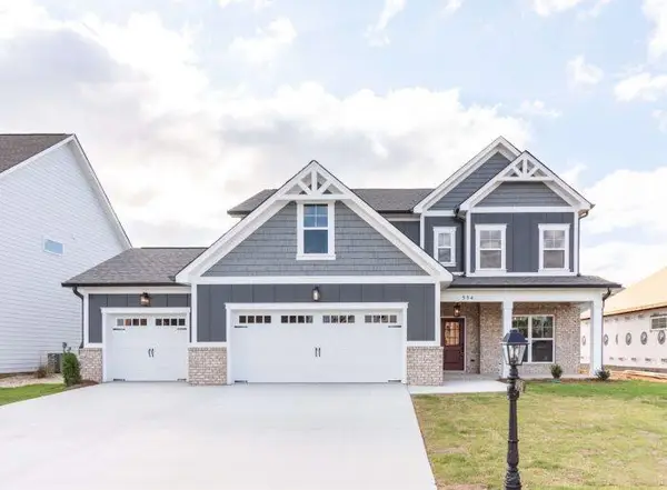 518 Winchester Drive #82, Rossville, GA 30741