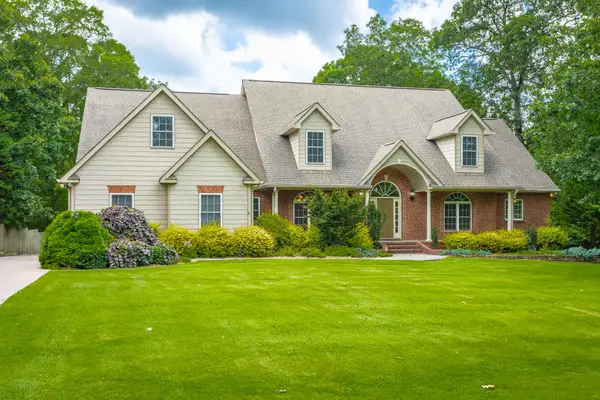 9009 Brow Lake Road, Soddy Daisy, TN 37379