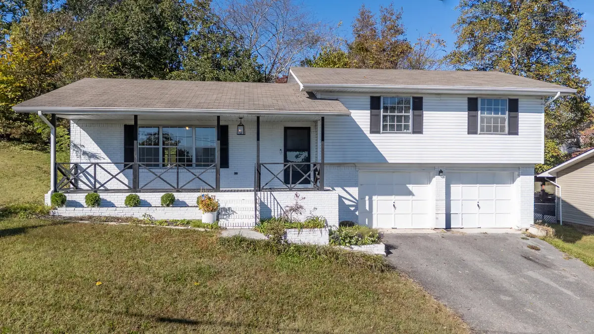 1717 E Rebel Road, Rossville, GA 30741 - Image #1