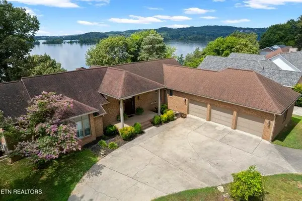 201 High Pointe Village Way, Kingston, TN 37763