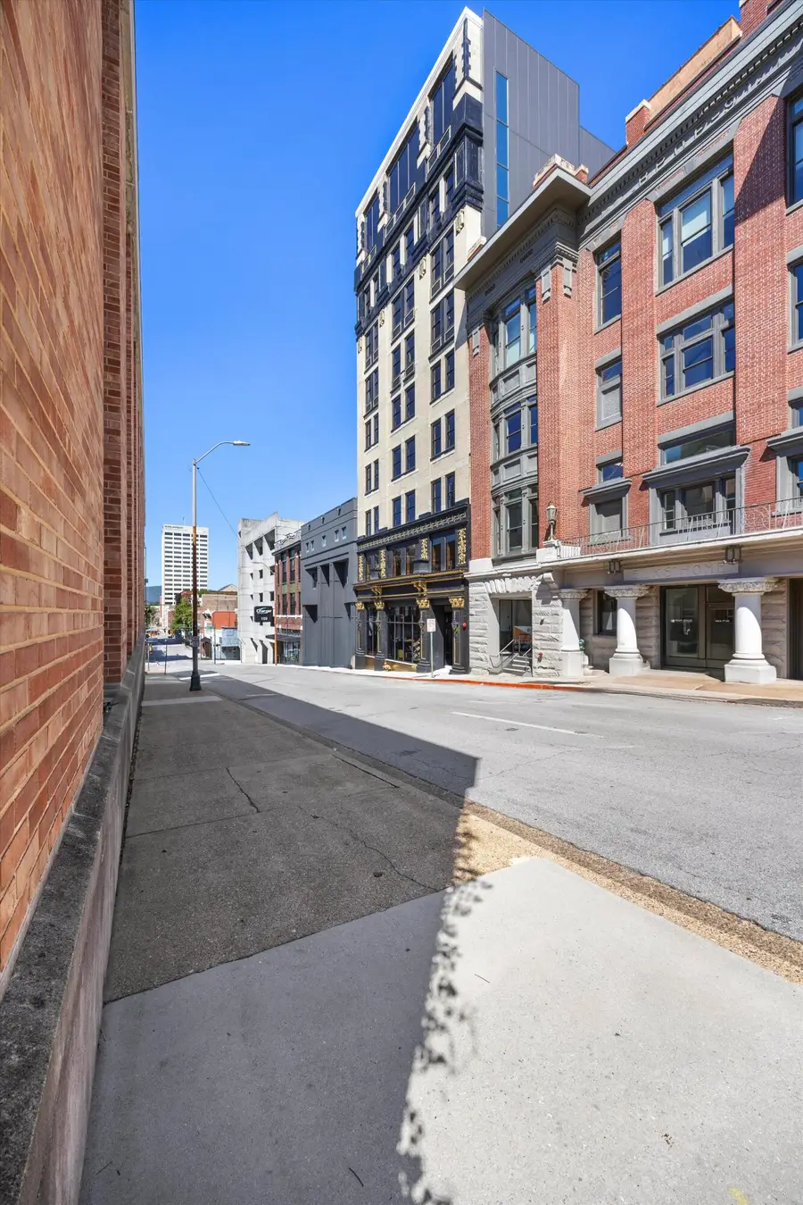 117 E 7th Street #611-D, Chattanooga, TN 37402 - #2
