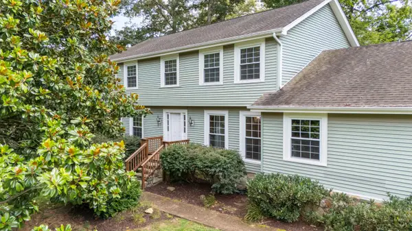 4805 Woodland Circle, Hixson, TN 37343