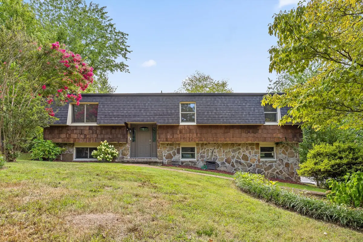 1302 Rockdale Lane, Hixson, TN 37343 - Image #1