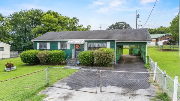 1108 Crutchfield Street, Chattanooga, TN 37406