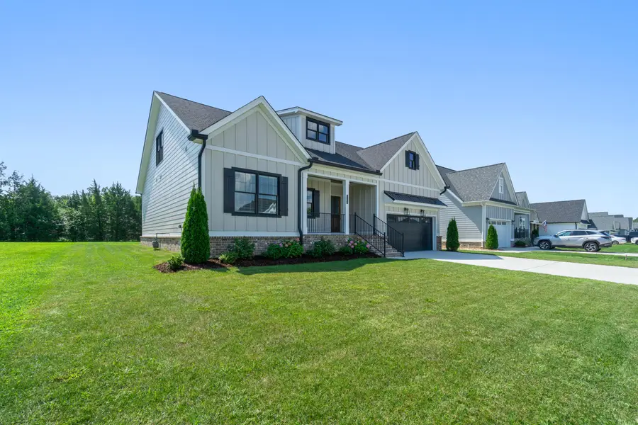 7582 Paxton Circle, Hixson, TN 37343 - Image #2
