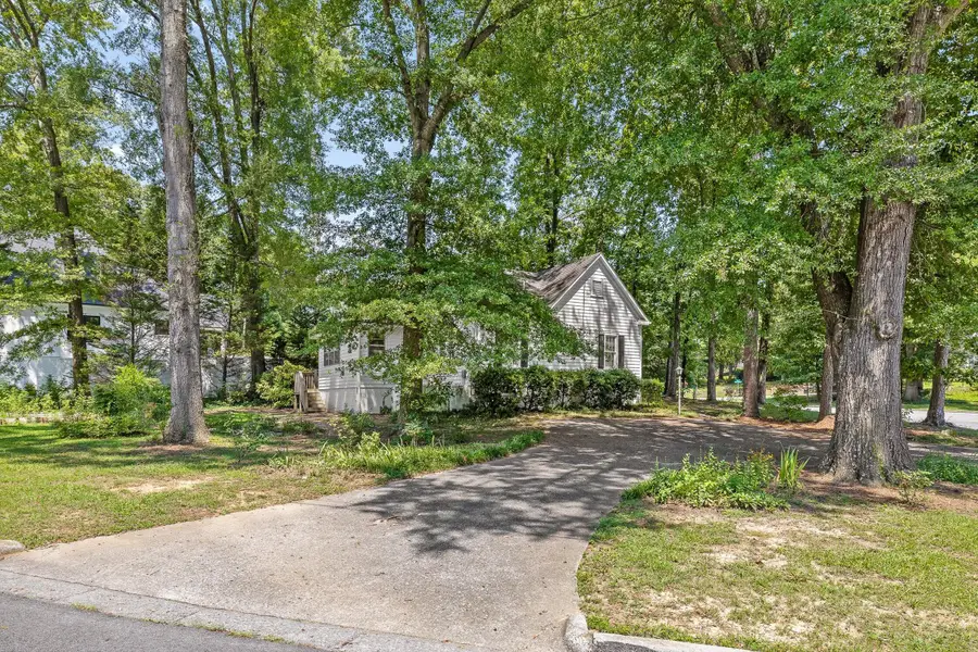 914 W Walnut Avenue, Dalton, GA 30720 - Image #2