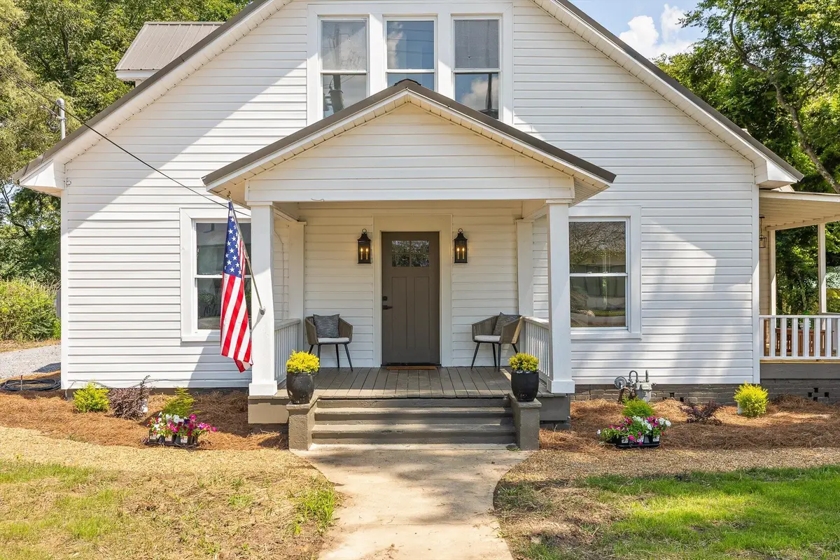 203 S Cherry Street, Tunnel Hill, GA 30755 - Image #1