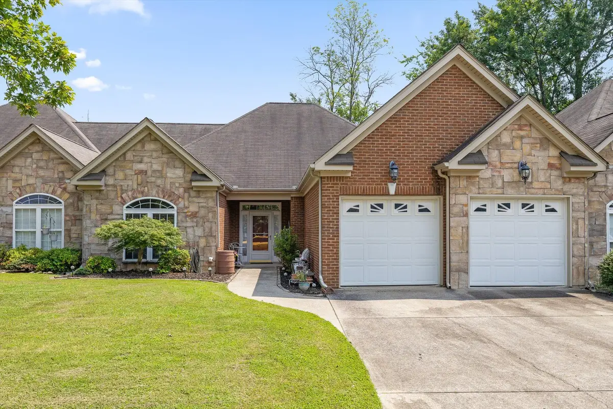 1364 Village Green Drive, Hixson, TN 37343 - Image #1