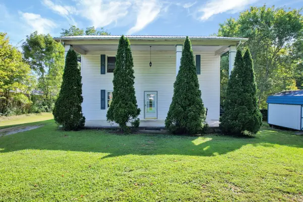 405 N Iowa Avenue, Etowah, TN 37331