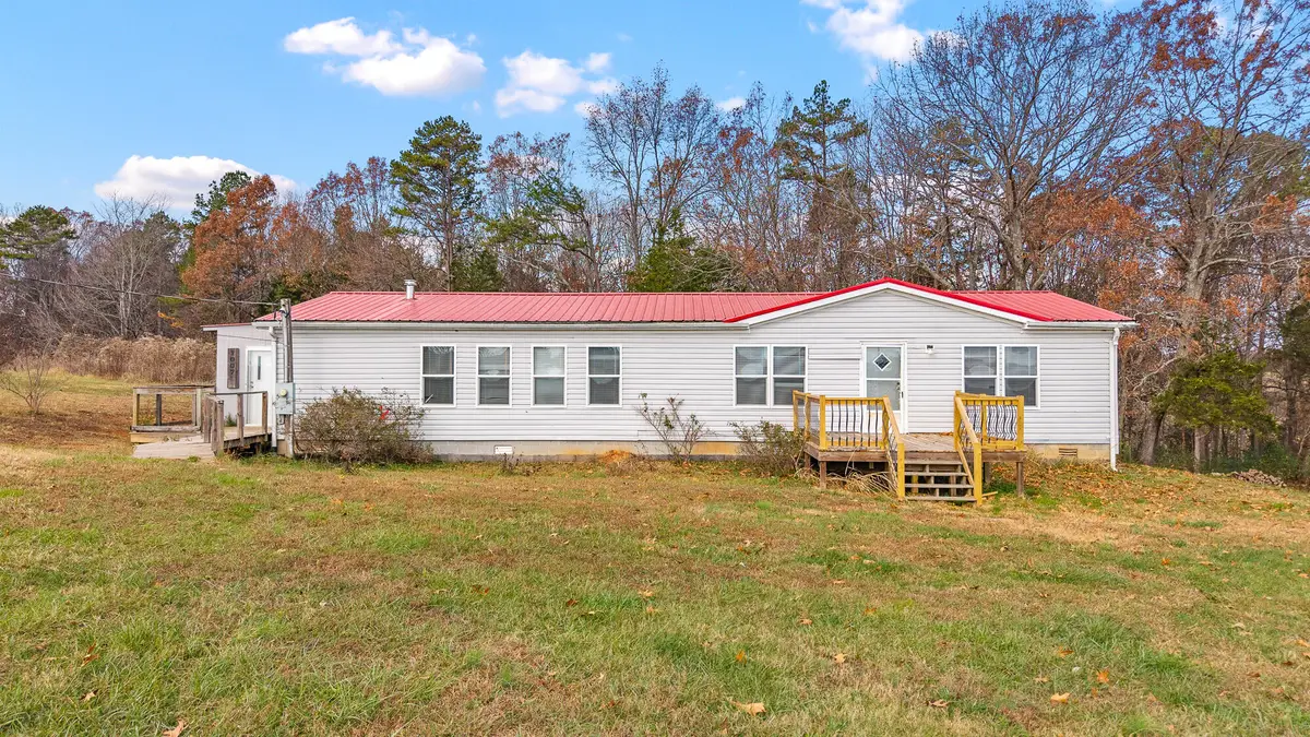 1007 Glenlock Road, Sweetwater, TN 37874 - Image #1