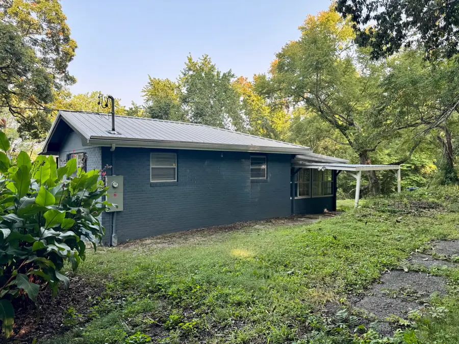 220 W Crest Road, Rossville, GA 30741 - Image #2