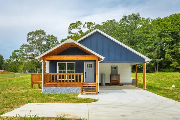 1934 Round Pond Road, LaFayette, GA 30728